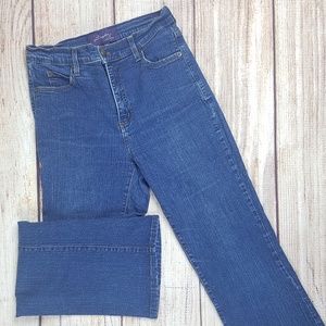 NYDJ high waisted bootcut stretch jeans 6 petite